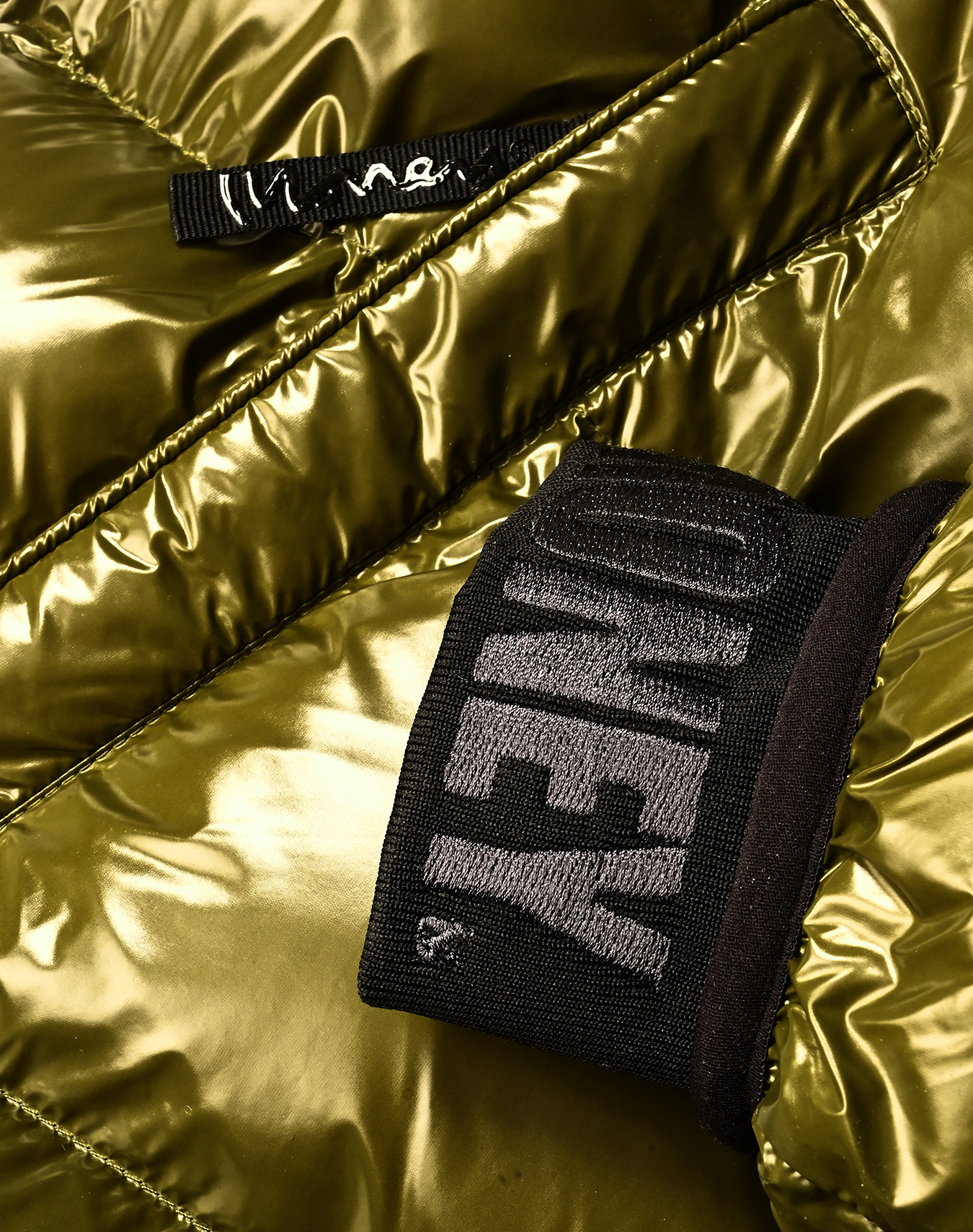 Cash Down Super Shine Puffer Jacket